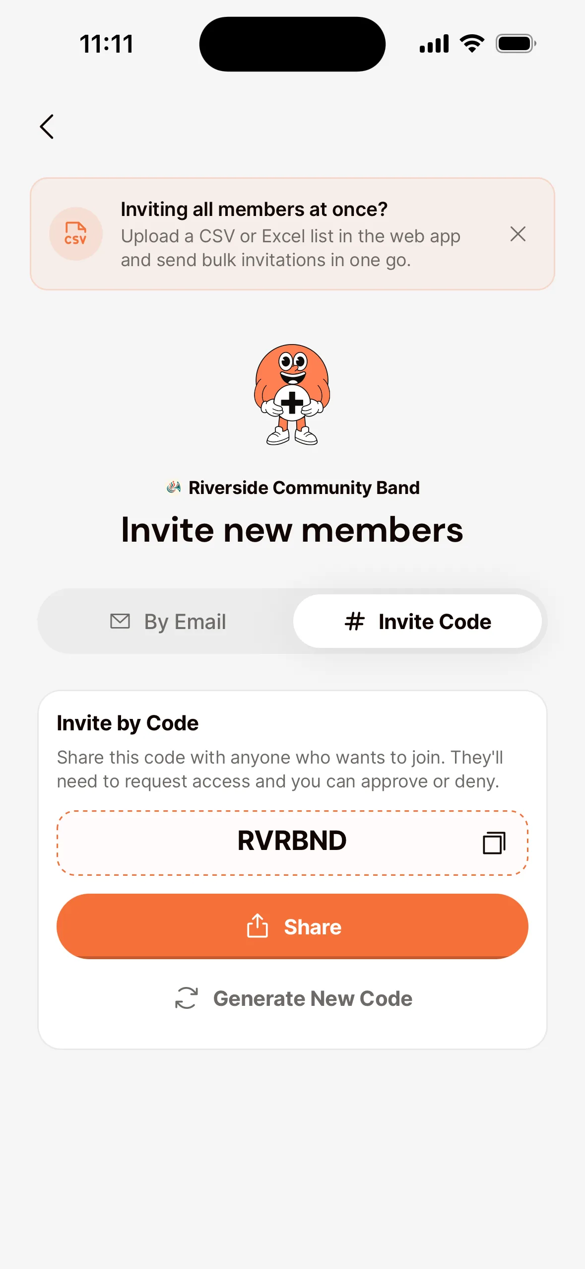 The Invite new members screen in the app, Invite Code tab: the association's code with a copy button, the Share button and Generate New Code.