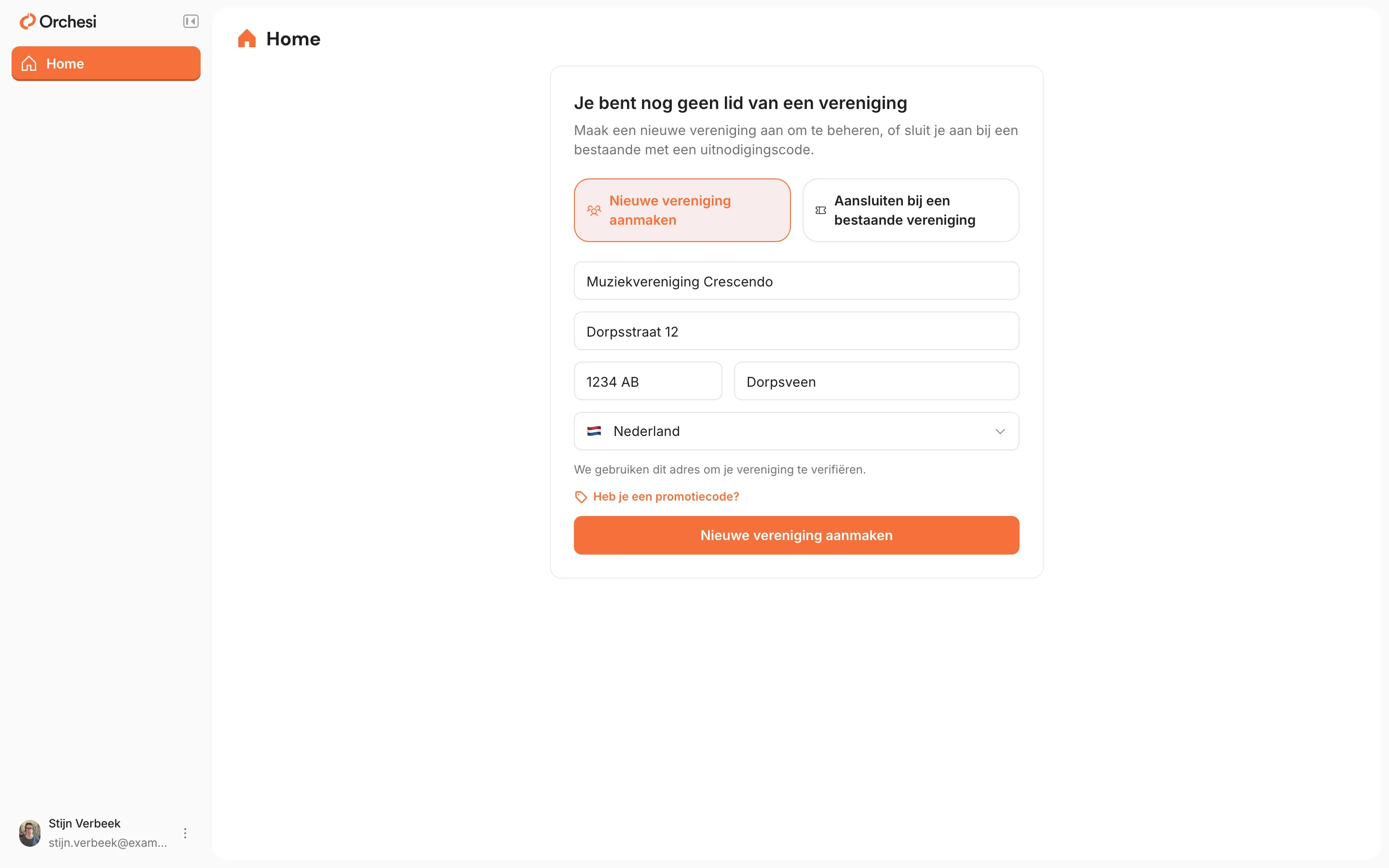 Home van een nieuw account zonder vereniging: Je bent nog geen lid van een vereniging, met de keuze Nieuwe vereniging aanmaken of Aansluiten bij een bestaande vereniging; het formulier voor een nieuwe vereniging is als voorbeeld ingevuld, met Nederland gekozen in de landenlijst en eronder Heb je een promotiecode?